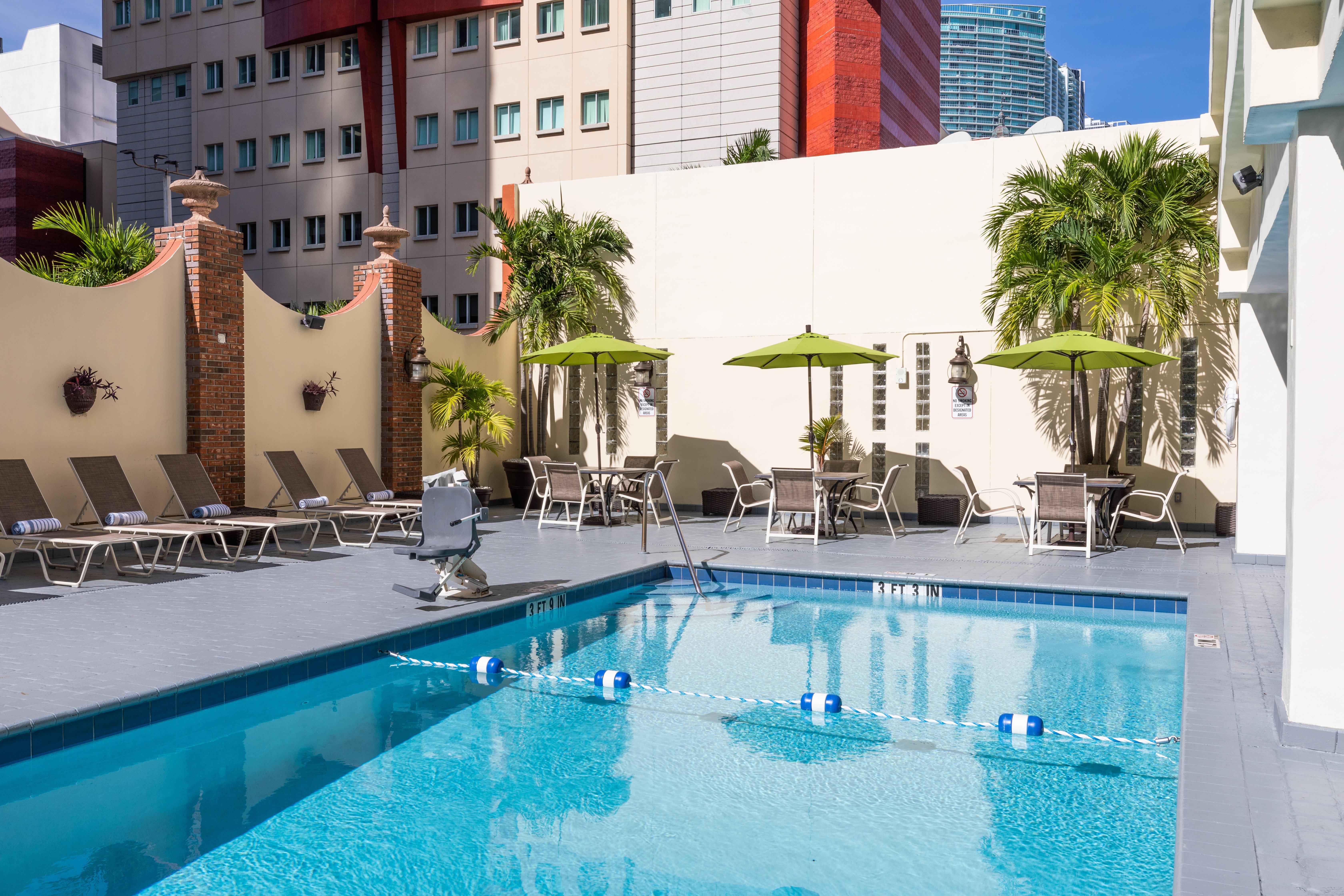 Holiday Inn Hotel Port Of Miami-Downtown By Ihg Buitenkant foto